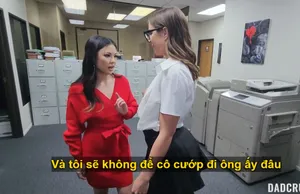 Anh trai lụm 1 lúc 2 đứa em kế dâm vl
