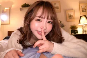 Hẹn gặp một cô sinh viên năm nhất, tóc ngắn, trong sáng, mông đào, quyến rũ gợi cảm, dâm đãng không giới hạn