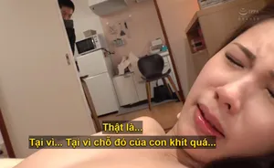 Cô nàng cosplay bị chính fan cuồng của mình trở thành bố dượng và cái kết