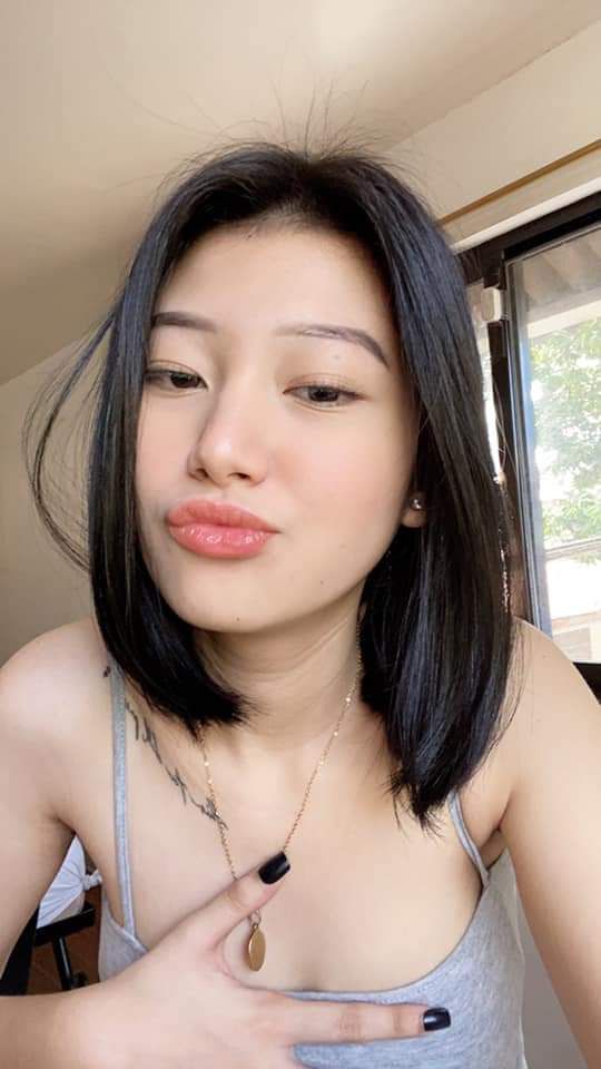 Cô bạn thân kính cận thích địt lút cả cán